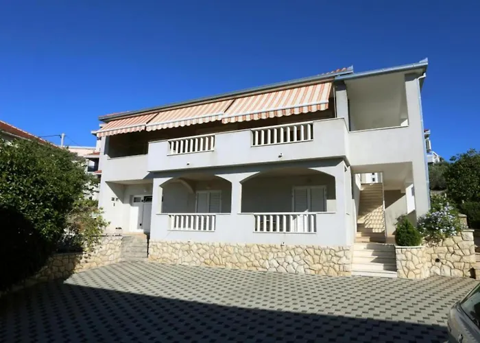 Apartament One-bedroom With Terrace And Sea View A1 *