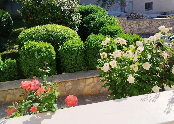 One-bedroom With Terrace And Sea View A1 * Trogir